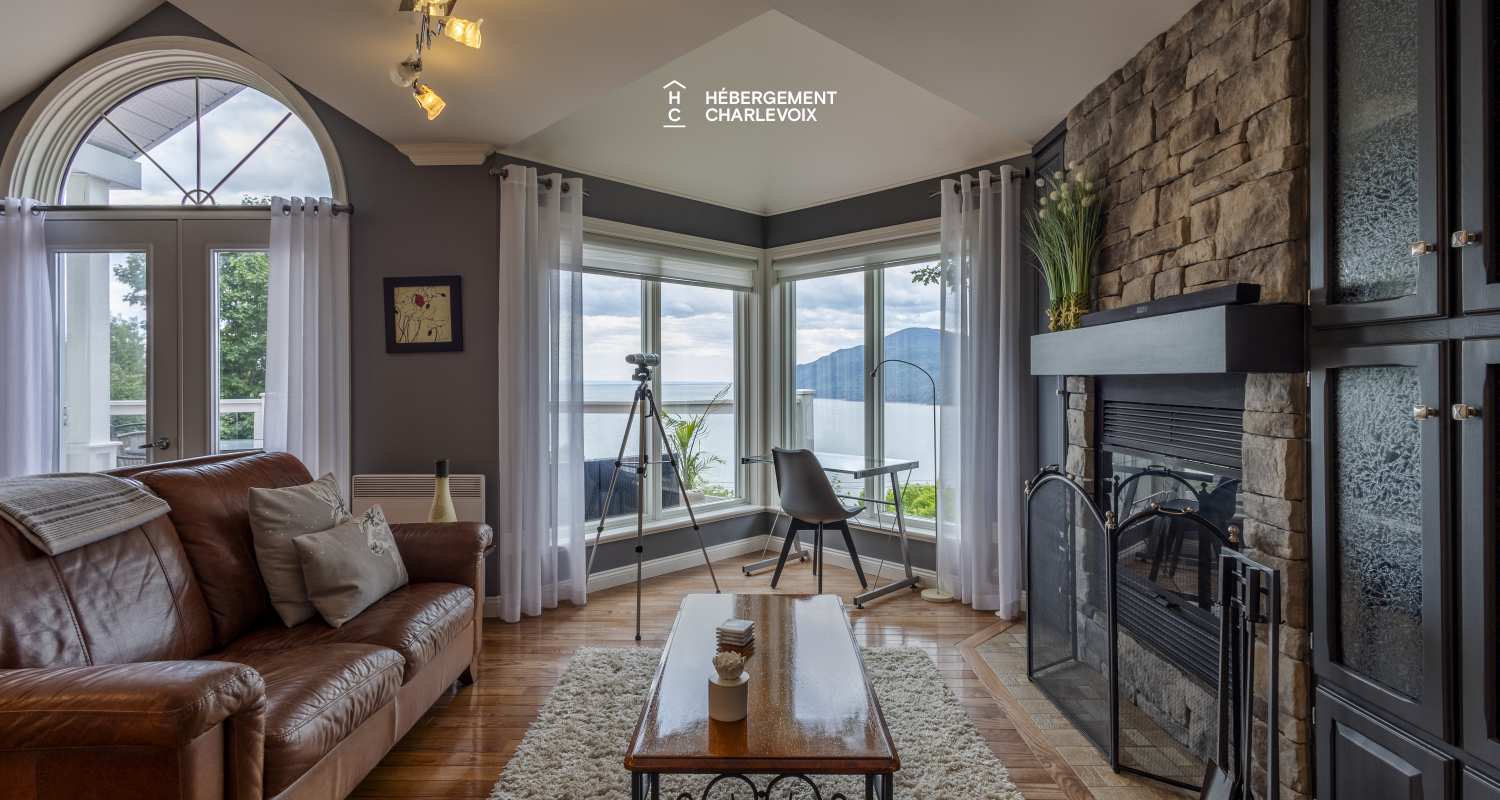 CAP-1 - Charming apartment in Baie-St-Paul